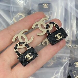 CHANEL Earring AS20250805
