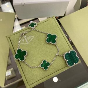 Van Cleef & Arpels Bracelet