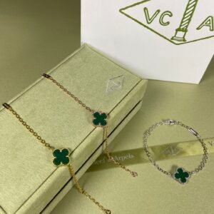 Van Cleef & Arpels Bracelet
