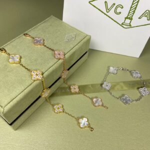 Van Cleef & Arpels Bracelet