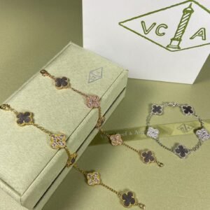 Van Cleef & Arpels Bracelet